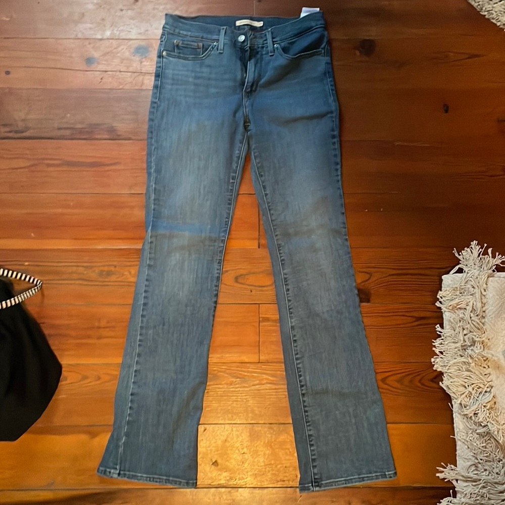 Levi’s 315 Shaping Bootcut.